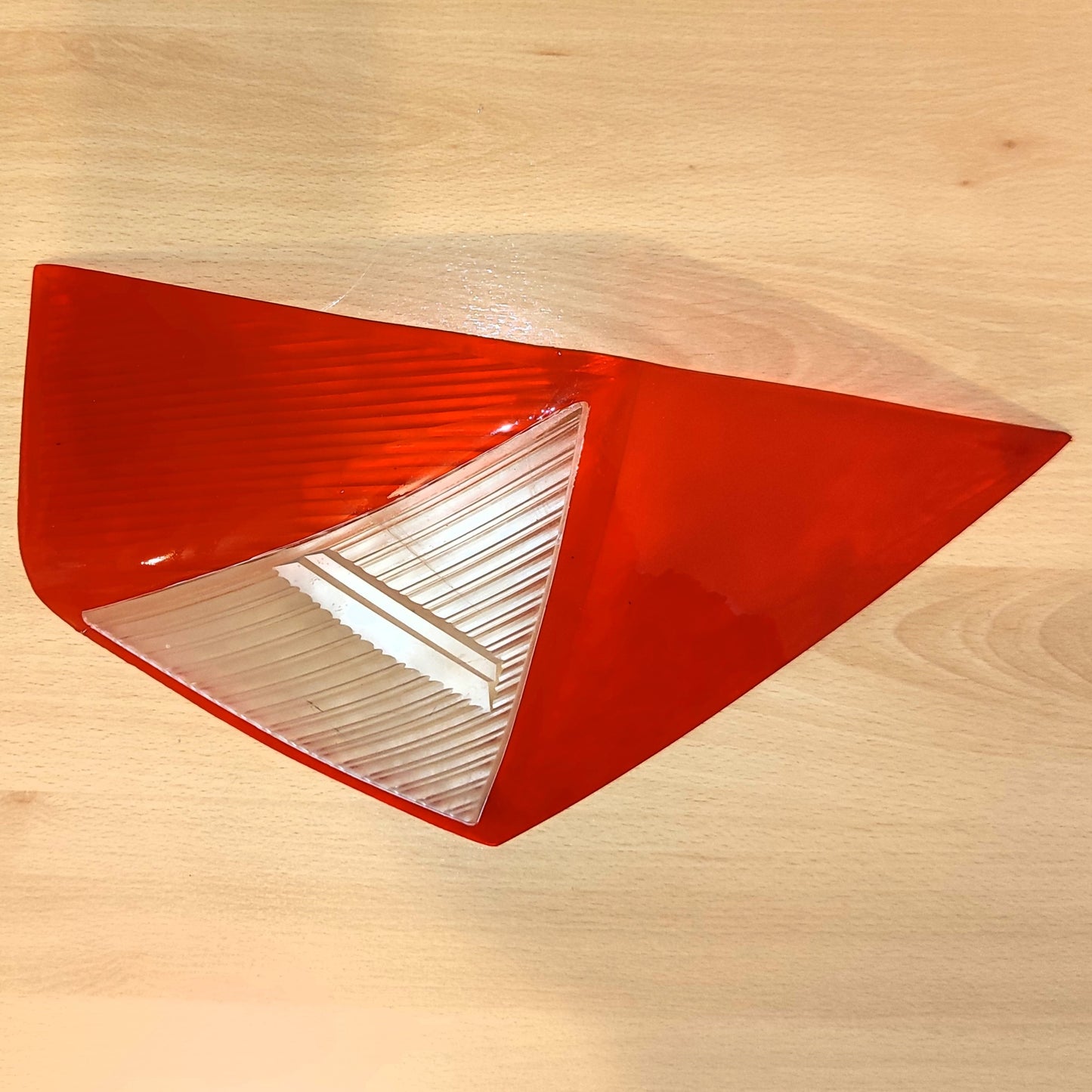 glace de phare arrière gauche pour Renault Avantime